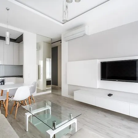 アパート Exclusive Trendy ワルシャワ