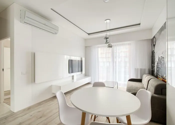 Exclusive Trendy شقة وارسو